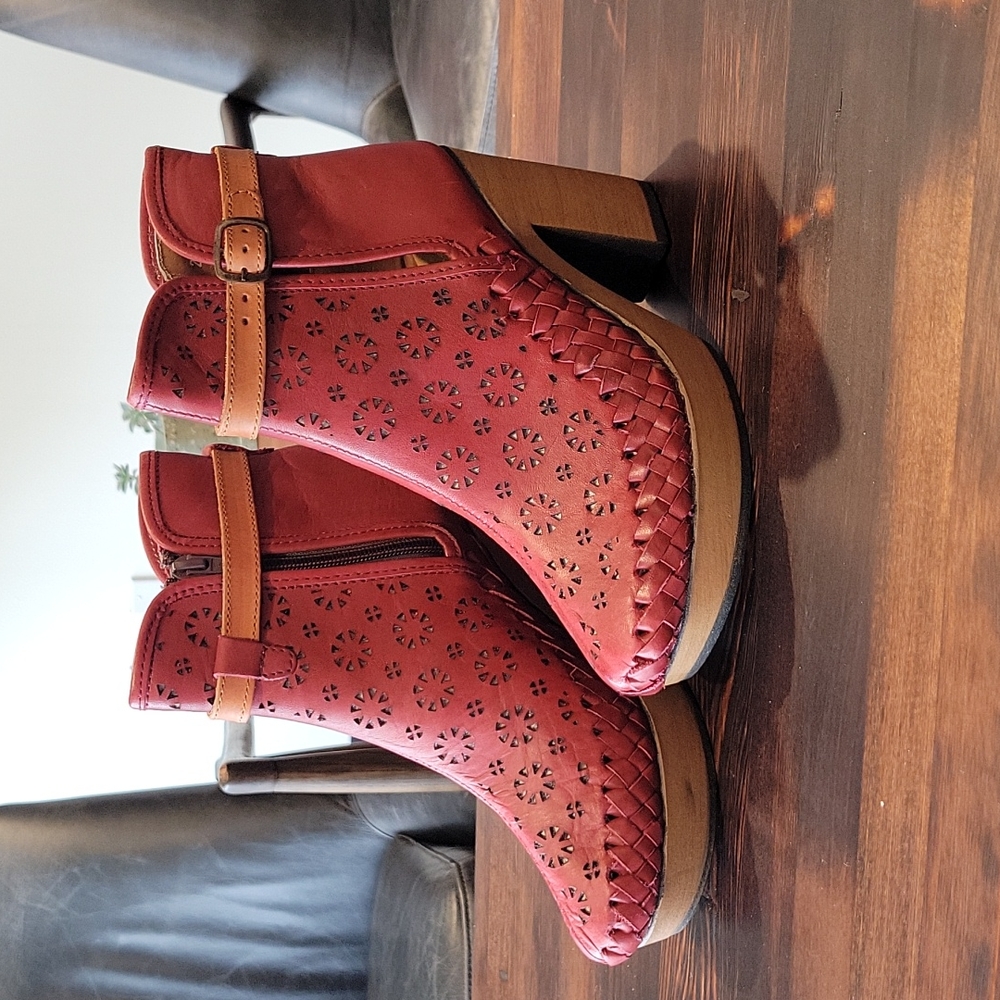 Fiesta Feet Leather Cut Out Booties